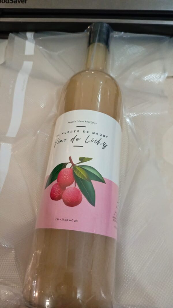 Vino de lichi
